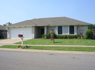 6345 Ripple Springs Dr, Watauga, TX 76148