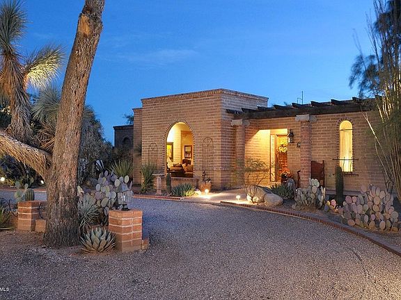2nd image of 6238 E Paseo Tierra Alta