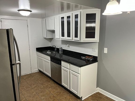 2nd image of 9870 Cordoba Ct