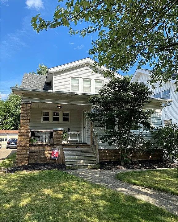 1st image of 3643 W 148th St