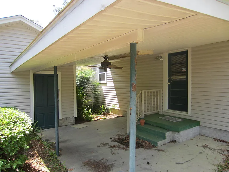 706 Pineview Dr — Photo 11