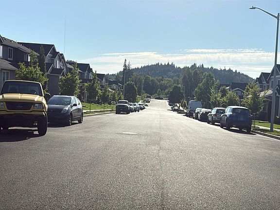 5th image of 2240 SE 16th St