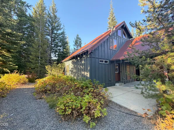 41734 Timber Cir, Klamath Falls, OR 97601