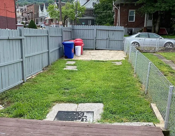 Unit Photo