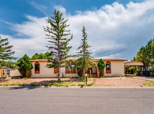 1083 Cheyenne St, Los alamos, NM 87544