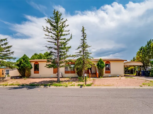 1083 Cheyenne St, Los Alamos, NM 87544