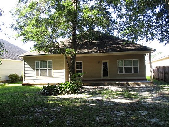 4th image of 3814 Old Vine Way