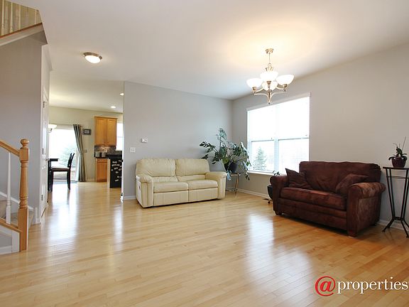 Living Room/Dining Room