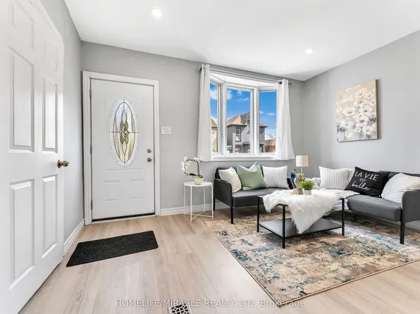 101 Emerald St N, Hamilton, ON L8L 5K5