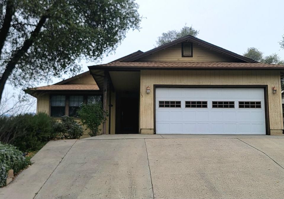1st image of 745 Arbona Cir N