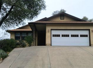 745 Arbona Cir N, Sonora, CA 95370