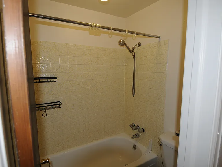 10516 W 7th Ave — Photo 5