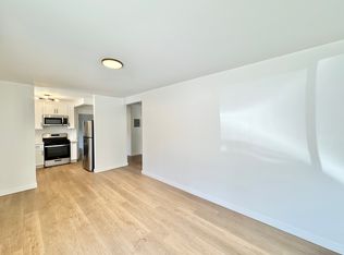 3001 Petite Ct #15, Los Angeles, CA 90039