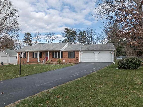 2nd image of 254 Cooper Dr
