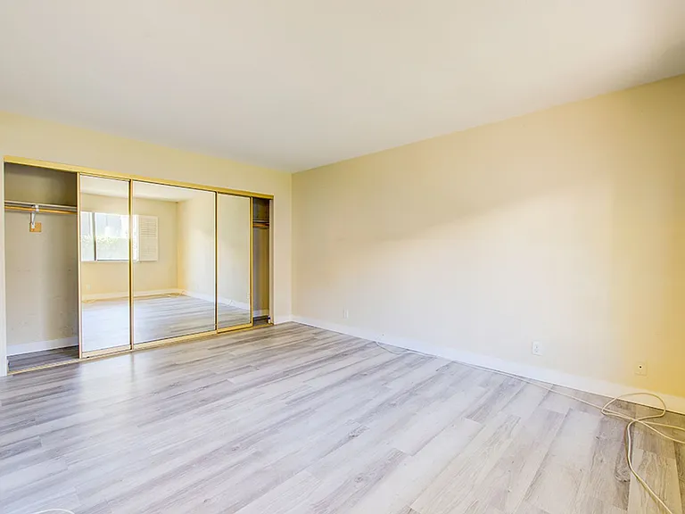 2574 Pera Cir — Photo 19