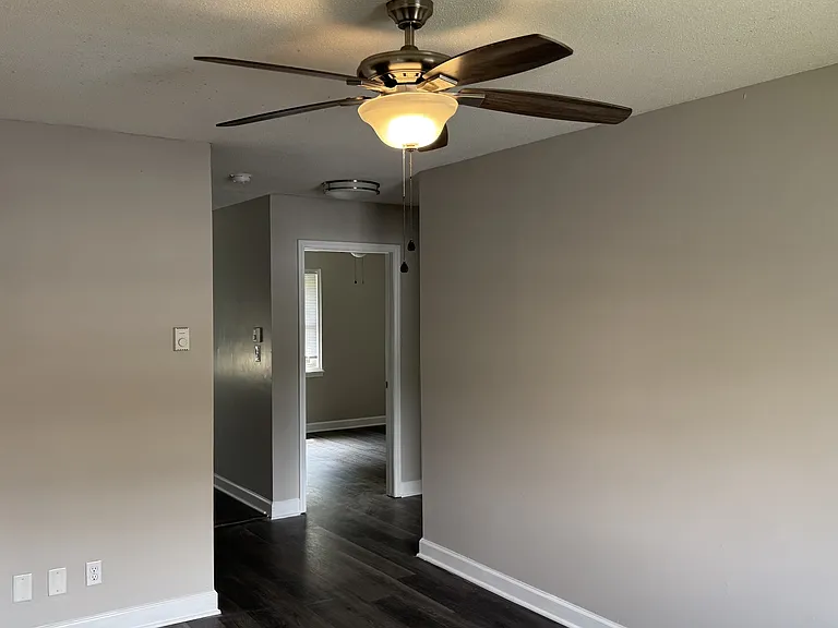 1410 Brewer Road — Photo 11