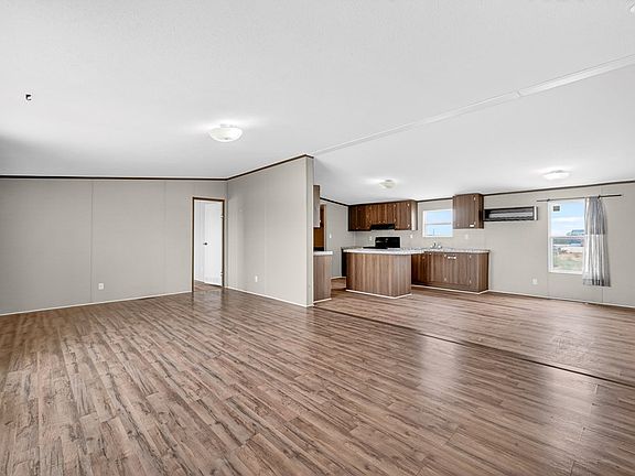 4th image of 2722 Lampasas Dr