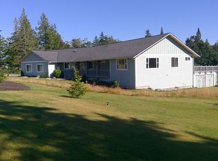 112 Rondelay Rd, Sequim, WA 98382