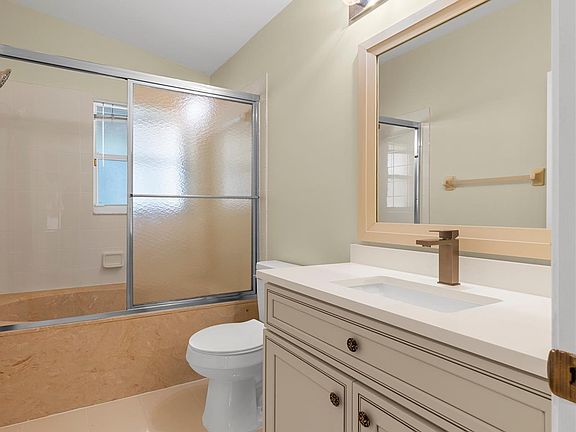3rd image of 18057 SW 30th Ct