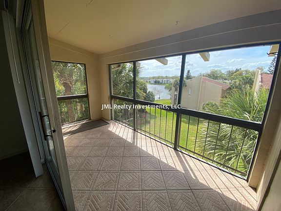 3rd image of 570 Orange Dr APT 56