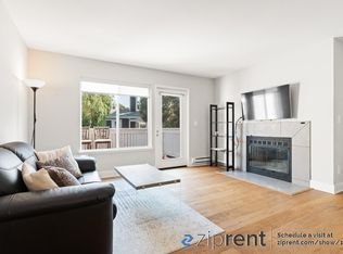 152 Marina Lakes Dr, Richmond, CA 94804