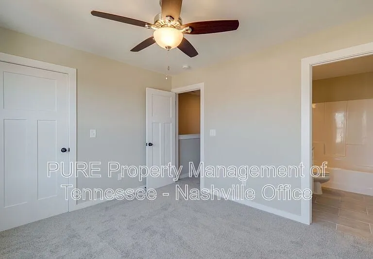 600 Hadley Village Blvd — Photo 20