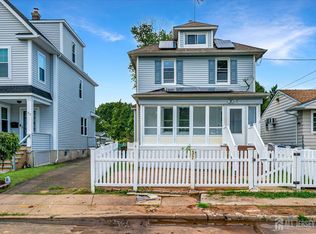 37 Summit Ave, Fords, NJ 08863