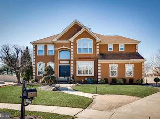 8 Steeple Chase Ct, Cherry Hill, NJ 08003