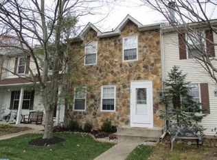 26 Dunmoor Ct N, Hamilton, NJ 08690