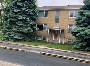 10520 S Austin Ave #2W, Chicago Ridge, IL 60415