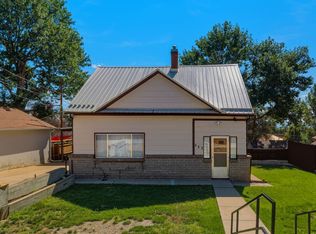 225 S 7th St, Raton, NM 87740