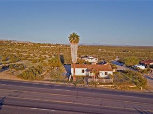 5476 Adobe Rd, Twentynine Palms, CA 92277