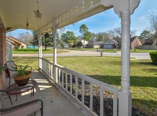 10402 Green Valley Ln, Houston, TX 77064