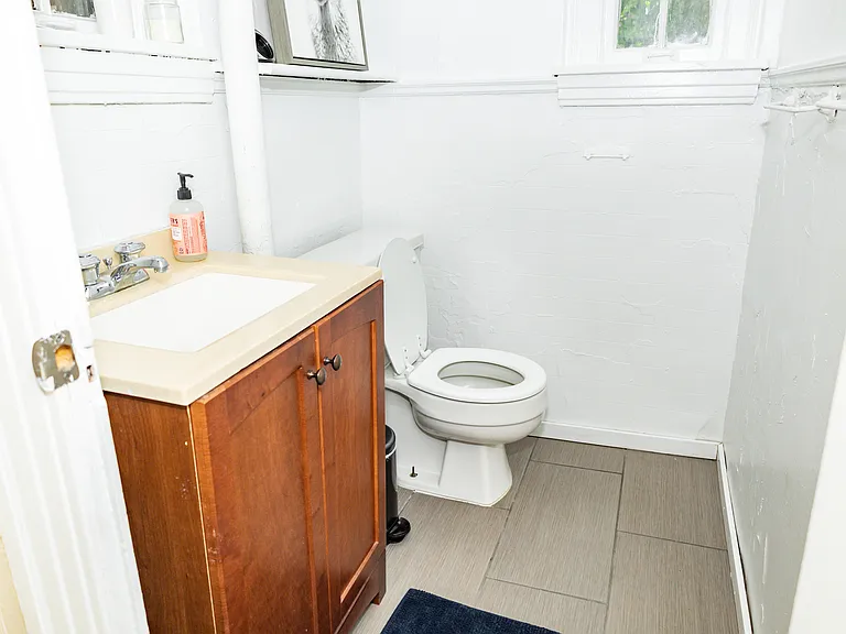 5610 Elmer St — Photo 14