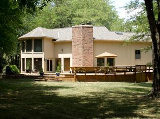 24901 Timberlake Trl, Greenwood, MO 64034
