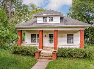 135 E Davis St, Yellow Springs, OH