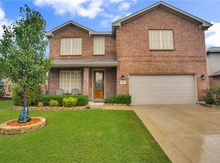 10008 Chrysalis Dr, Fort Worth, TX 76131