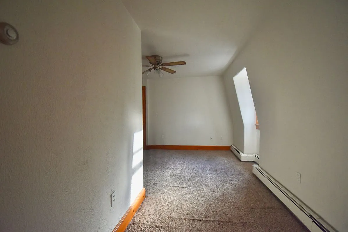 1 bed, 1.0 bath, 788 sqft, $2,100 — Photo 3