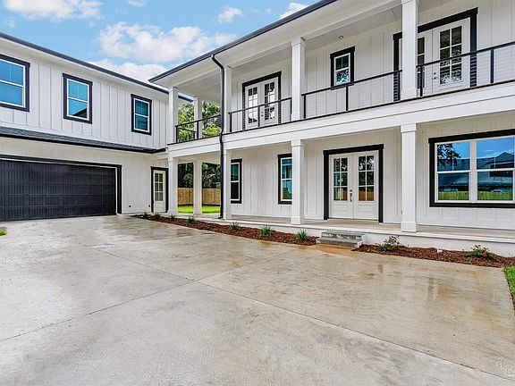 2nd image of 1809 E Cervantes St