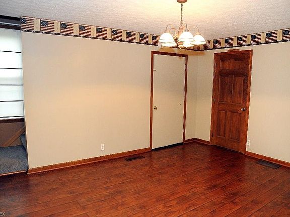 5th image of 1210 North St