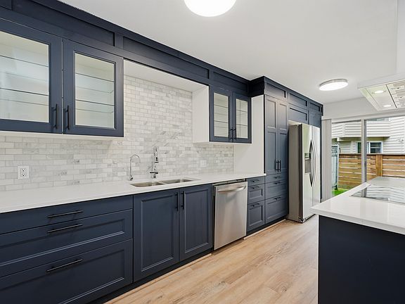 5th image of 7691 Moffatt Rd #3
