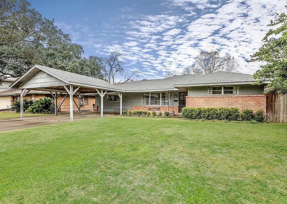 1st image of 9614 Pine Lake Dr