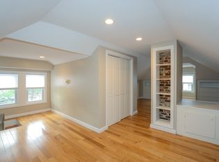 32 Gilman St, Nashua, NH 03060