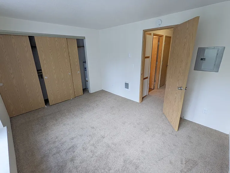 Treehill Commons — Photo 45