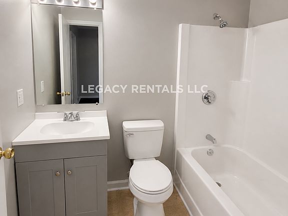 5th image of 106 Rice Ct APT 11