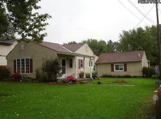 40697 Carlisle Ave, Elyria, OH 44035