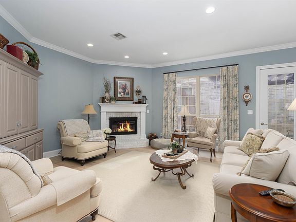 5th image of 1157 Garden Park Cir
