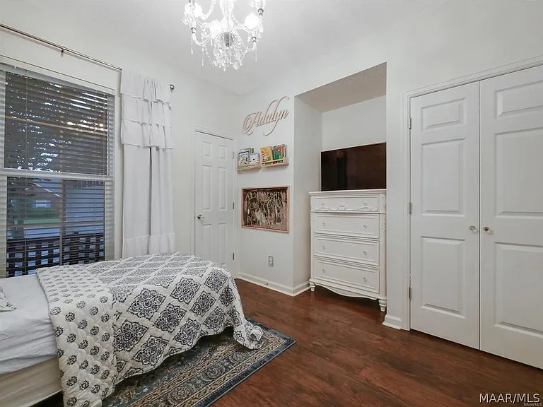 9691 Greythorne Way — Photo 11