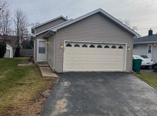 1325 Williams Ave, Round Lake Beach, IL 60073