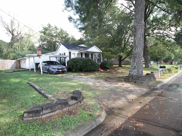 3905 Penny St SW, Huntsville, AL 35805